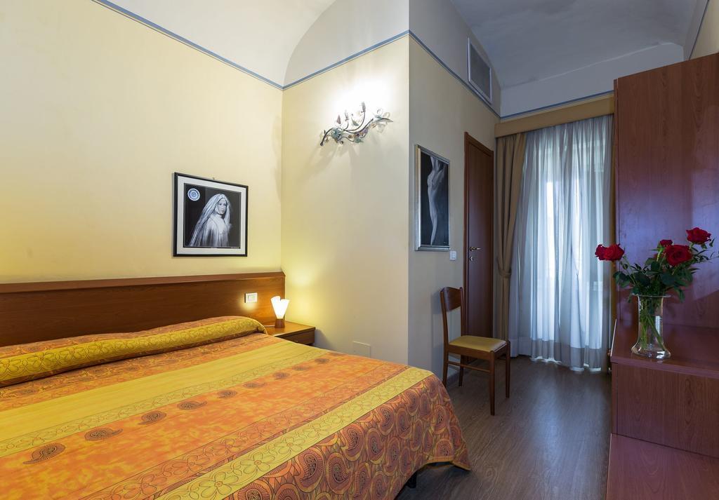 Hotel Internazionale Viareggio Luaran gambar