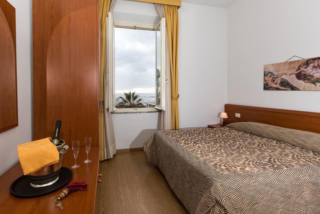 Hotel Internazionale Viareggio Luaran gambar